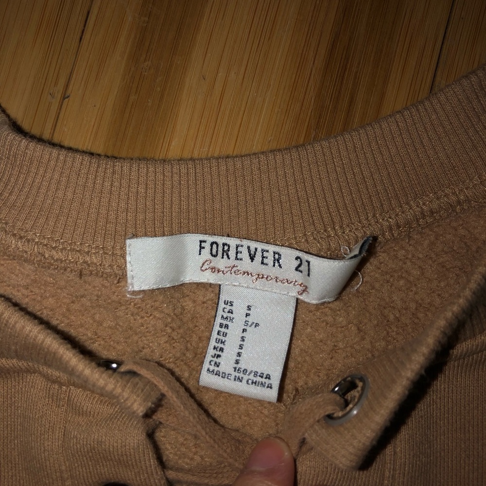 Sweater - Picture 2 of 2